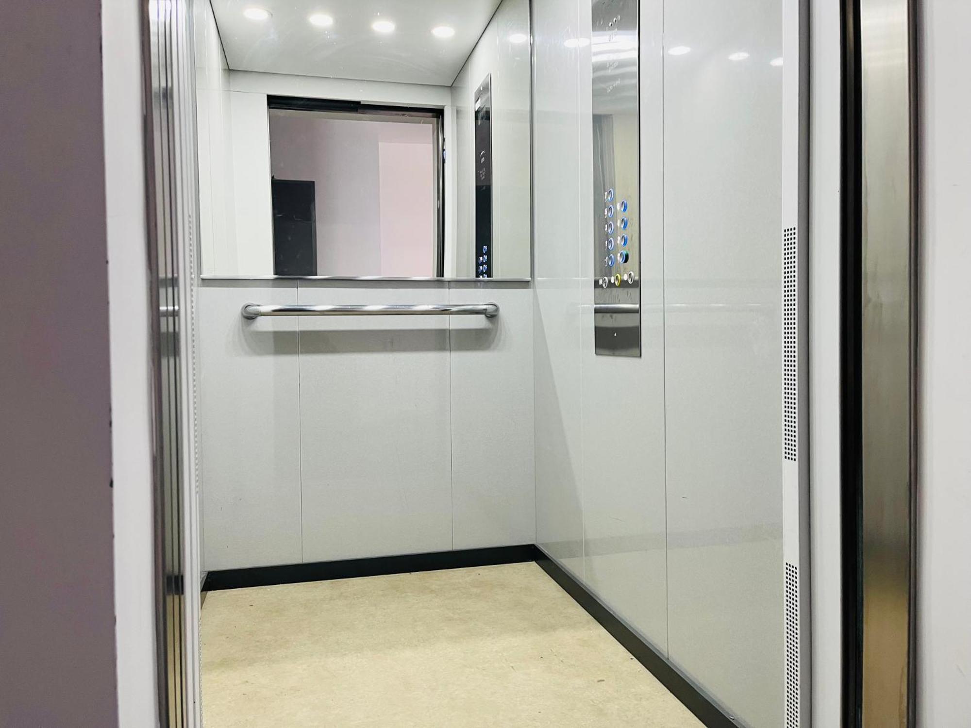 Apartman Urbanpark Trencin Exterior foto
